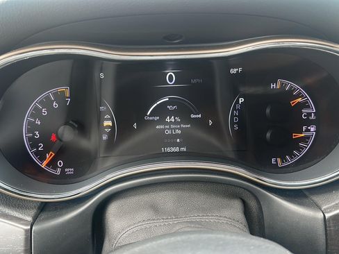 Used 2015 Jeep Grand Cherokee Altitude AWD/4WD image 15