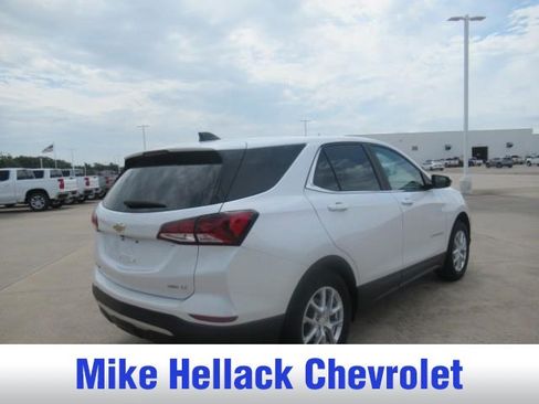 Used 2024 Chevrolet Equinox LT AWD/4WD image 3