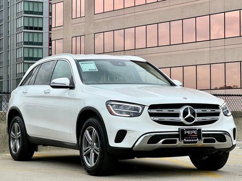 Certified 2022 Mercedes-Benz GLC 300 GLC 300 image 1