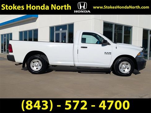 Used 2018 RAM 1500 Express image 3