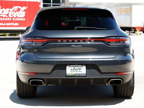 Used 2019 Porsche Macan AWD/4WD image 10