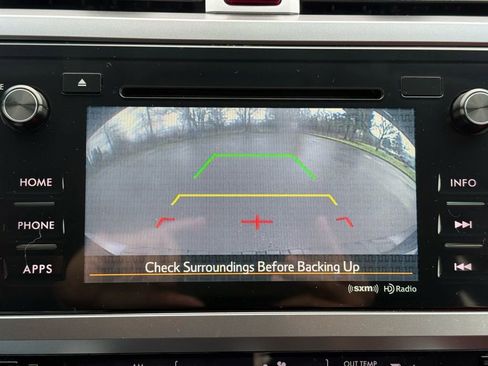 Used 2016 Subaru Outback 2.5i Premium image 11