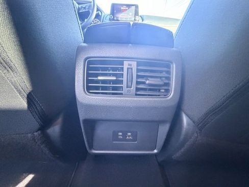 Certified 2021 Nissan Rogue SV image 25