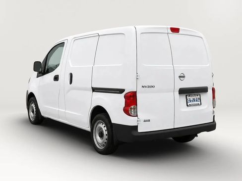 Used 2015 Nissan NV200 S FWD image 5