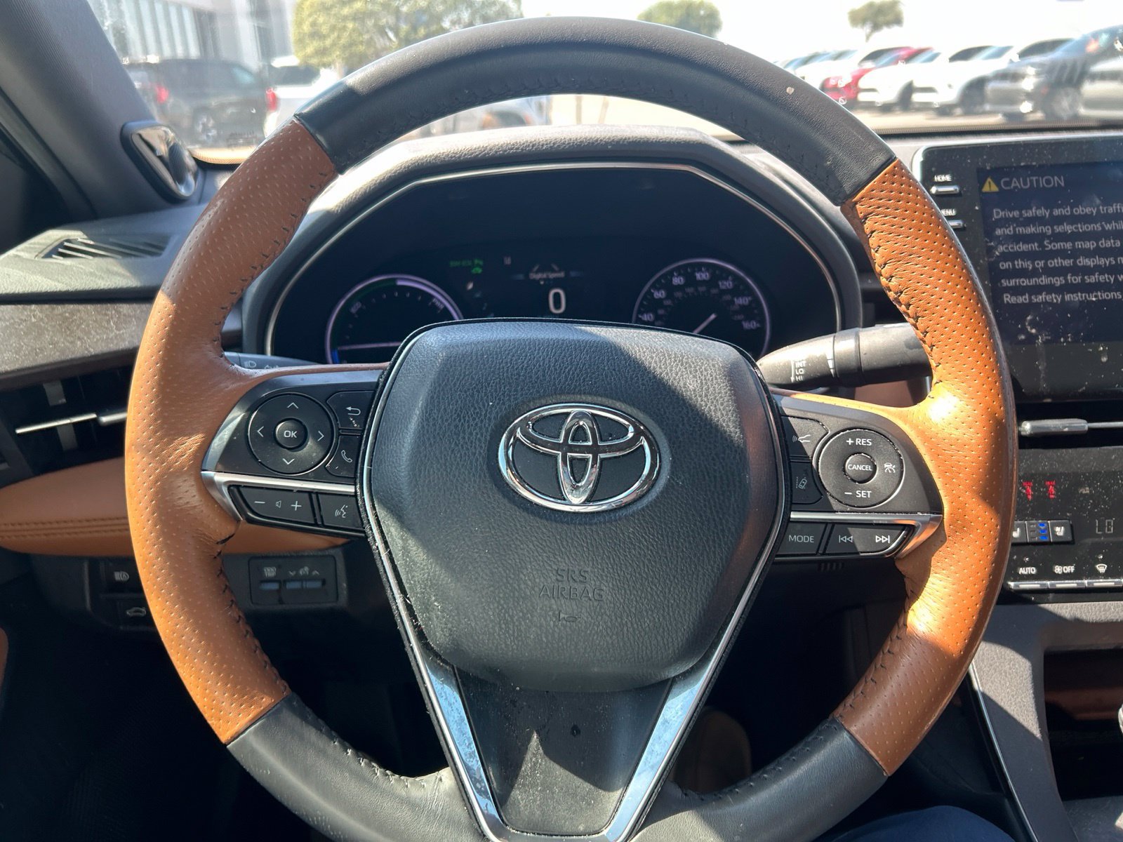 Used 2019 Toyota Avalon Limited w/ Advanced Safety Package FWD image 13