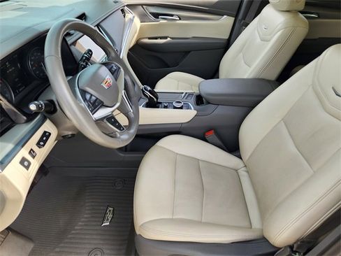 Used 2023 Cadillac XT5 Premium Luxury w/ Technology Package image 14