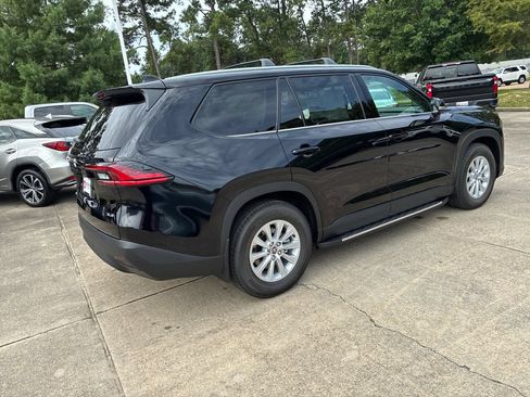 New 2026 Toyota Grand Highlander AWD image 7