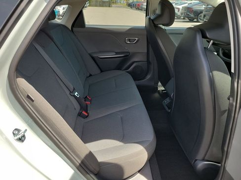 New 2026 Kia K4 FWD image 12
