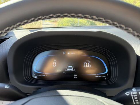 New 2026 Hyundai Venue SEL image 16