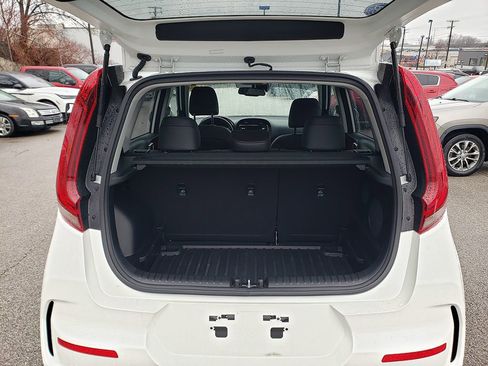 Used 2022 Kia Soul Turbo image 8