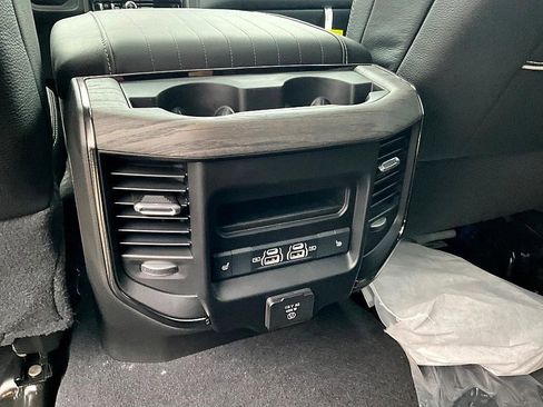 New 2026 RAM 3500 Limited image 33