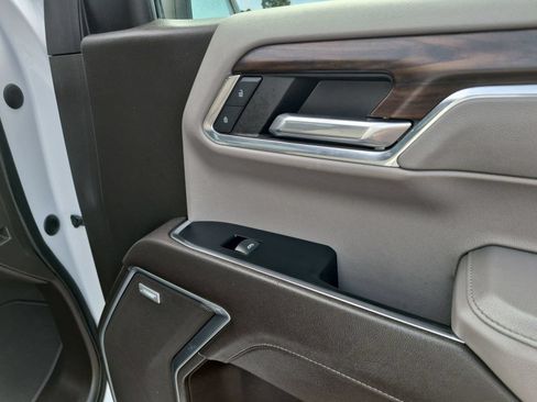 Certified 2023 GMC Sierra 1500 SLT w/ SLT Premium Package AWD/4WD image 30