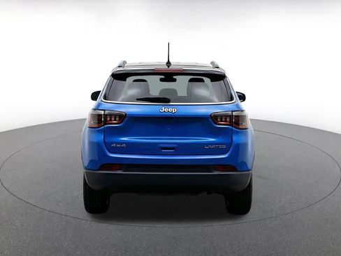 Used 2025 Jeep Compass Limited AWD/4WD image 8