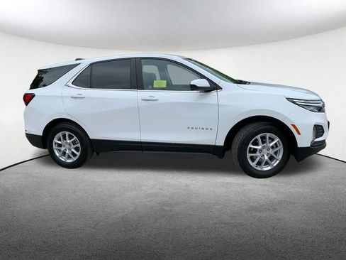 Used 2023 Chevrolet Equinox LT AWD/4WD image 15