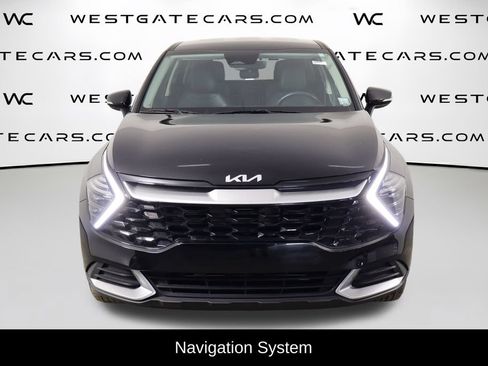Used 2024 Kia Sportage EX FWD image 2