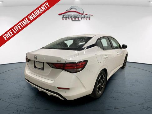 Used 2024 Nissan Sentra SV FWD image 17
