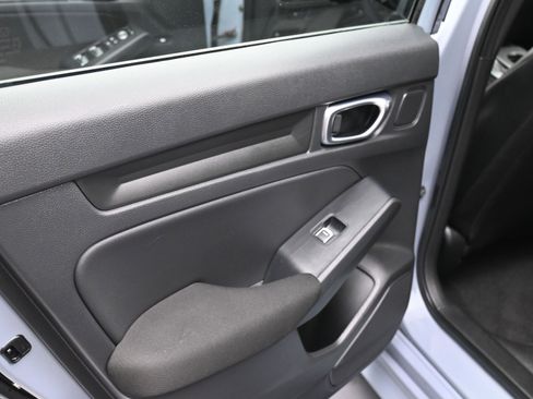 Used 2023 Honda Civic Sport image 19