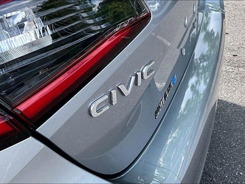 Certified 2022 Honda Civic EX-L image 23