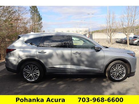 Certified 2023 Acura MDX SH-AWD w/ Advance Package image 8