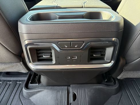 Used 2025 GMC Sierra 1500 SLT w/ SLT Premium Package AWD/4WD image 37
