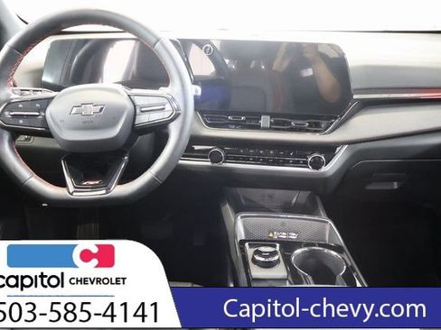 Used 2026 Chevrolet Equinox RS AWD/4WD image 15