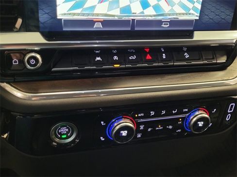 Used 2024 GMC Sierra 1500 SLT image 20