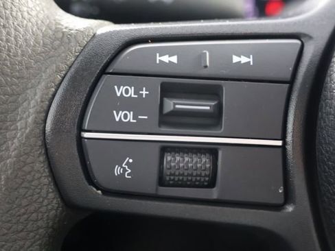 Used 2023 Honda Accord EX image 11