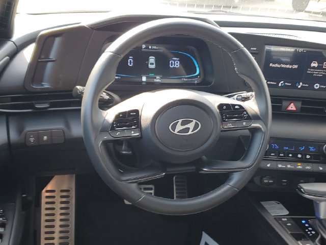 Certified 2026 Hyundai Elantra SEL Sport FWD image 11