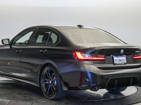Used 2023 BMW 330i Sedan w/ M Sport Package RWD image 2