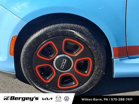 Used 2016 FIAT 500 e w/ Esport Package FWD image 10