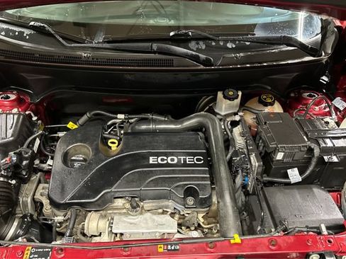 Used 2018 Chevrolet Equinox LT AWD/4WD image 11