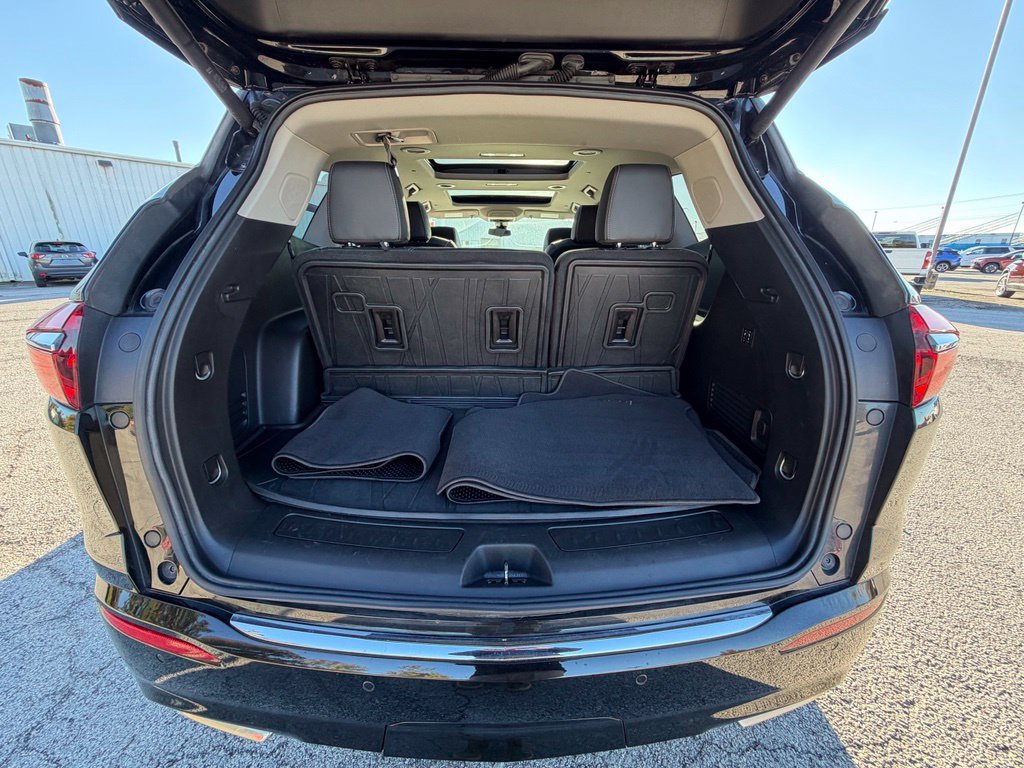 Used 2020 Buick Enclave Avenir AWD/4WD image 17