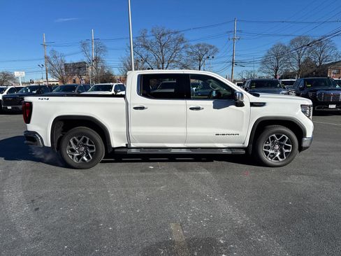 New 2025 GMC Sierra 1500 SLT w/ SLT Premium Plus Package image 7