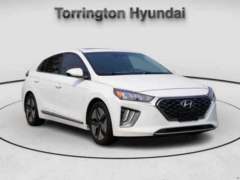Used 2021 Hyundai Ioniq SEL image 1