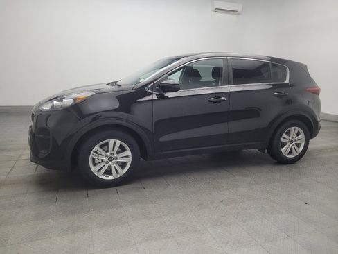 Used 2019 Kia Sportage LX FWD image 2