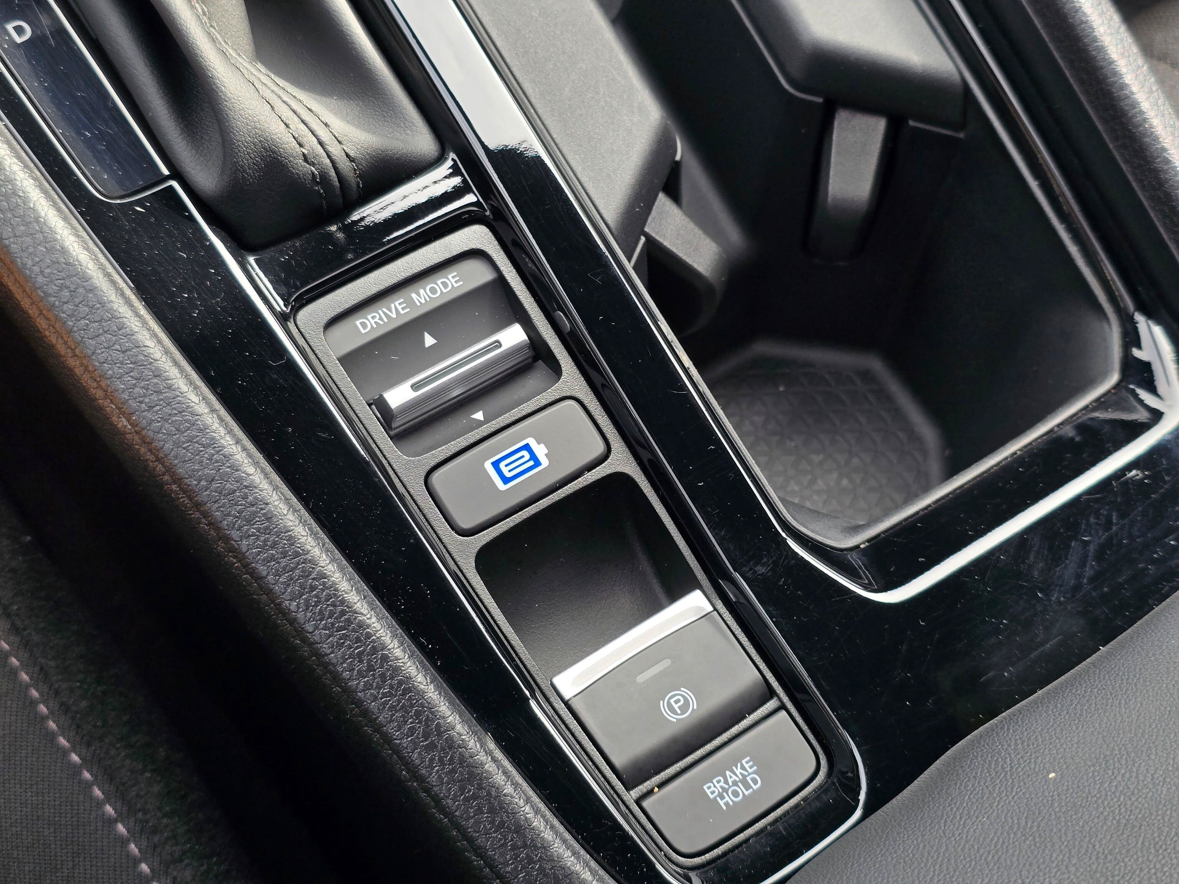 Used 2025 Honda Accord Sport image 28