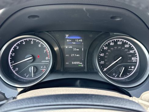 Used 2024 Toyota Camry SE w/ Convenience Package FWD image 18