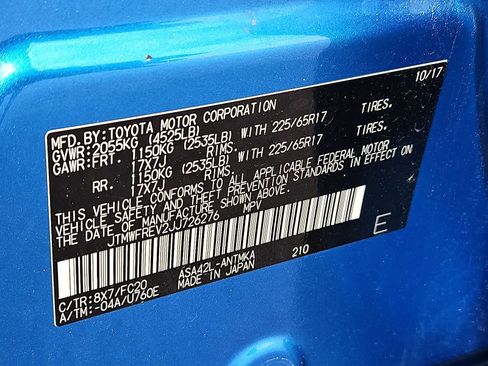 Used 2018 Toyota RAV4 XLE w/ Plus Extra Value Package FWD image 38