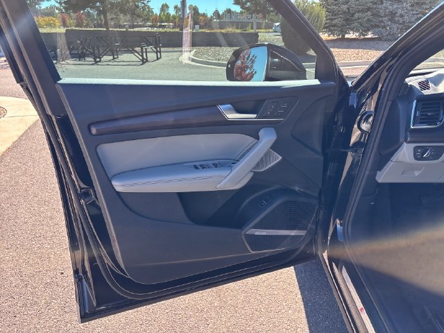 Used 2022 Audi Q5 2.0T Premium Plus AWD/4WD image 11