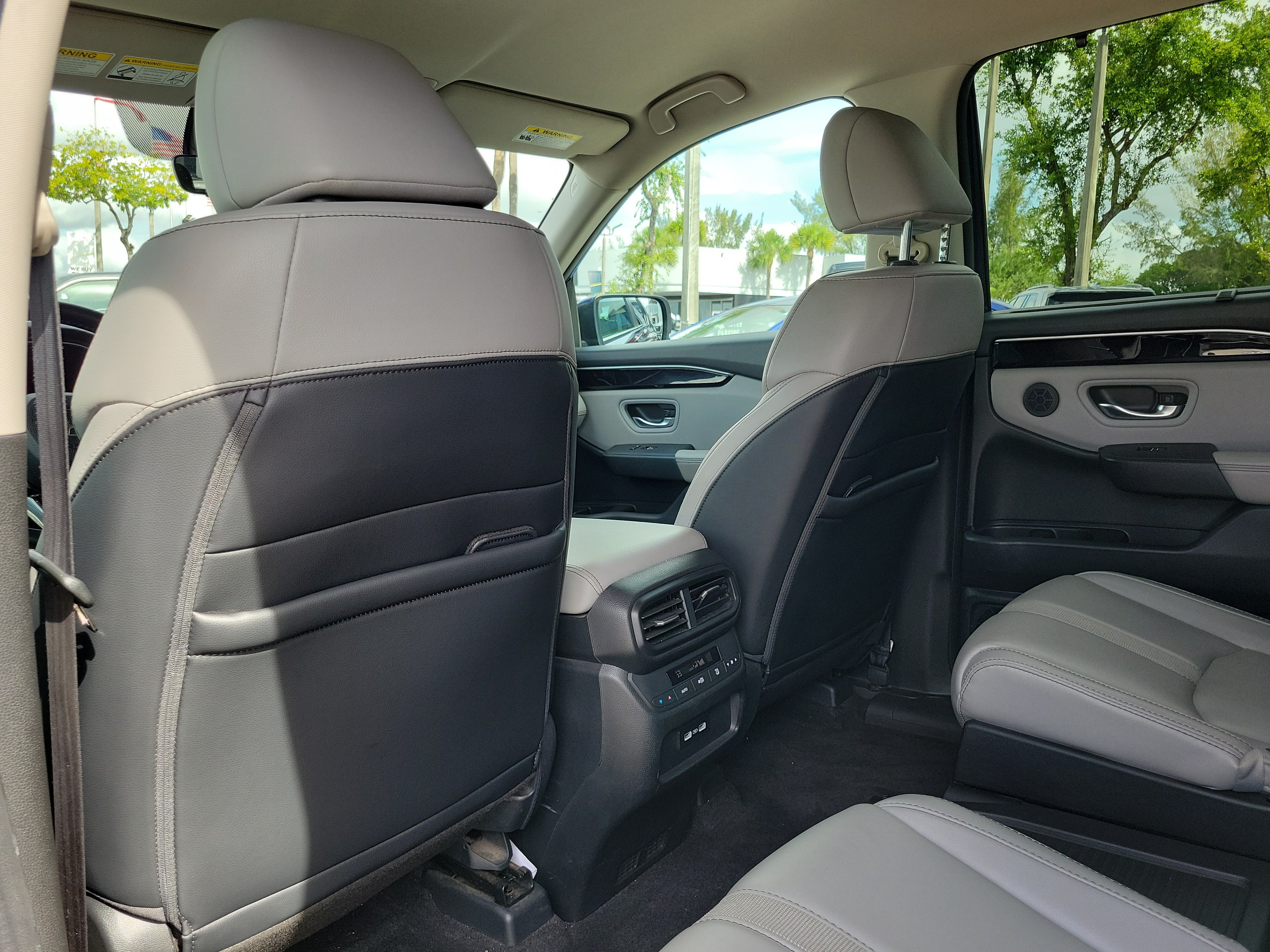 Used 2023 Honda Pilot EX-L image 17