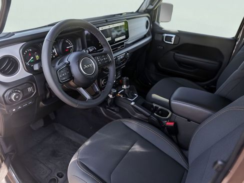 Used 2025 Jeep Wrangler Unlimited Sport S 4xe image 13