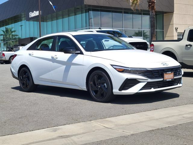 New 2026 Hyundai Elantra Sport FWD image 32