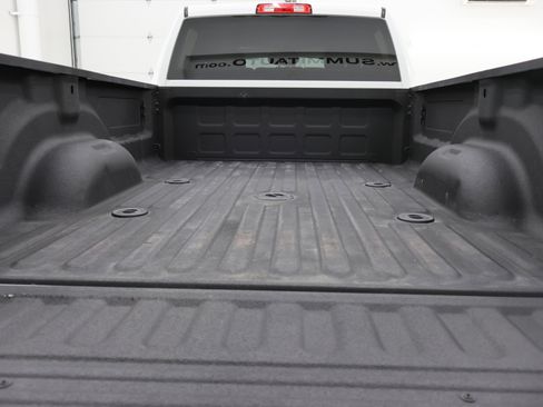 Used 2024 RAM 3500 Big Horn w/ Sport Appearance Package image 30