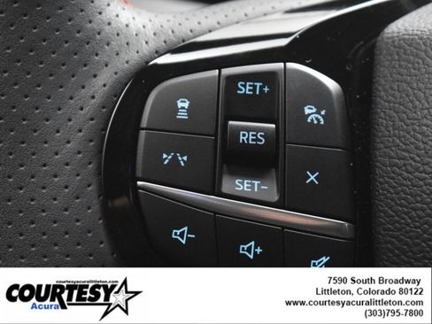 Used 2025 Ford Explorer ST-Line w/ Premium Package image 10