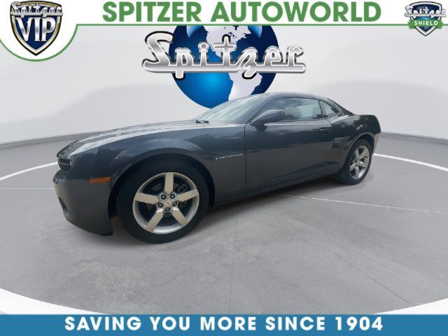 Used 2010 Chevrolet Camaro LT RWD image 4