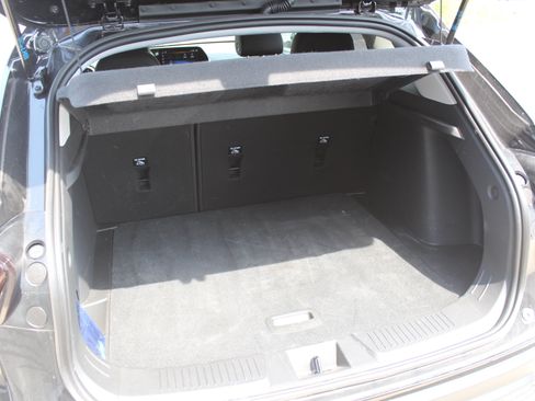 New 2026 Chevrolet Trax LT w/ Driver Confidence Package FWD image 27