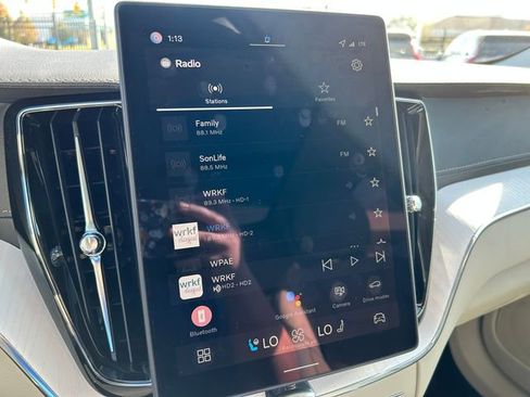 New 2026 Volvo XC60 B5 Ultra w/ Climate Package image 27