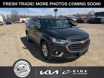 Used 2018 Chevrolet Traverse LT
