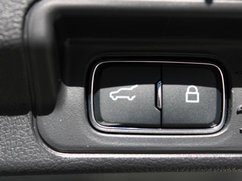 New 2026 Ford Explorer Active w/ Active Comfort Package image 23