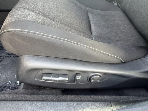Used 2024 Honda Accord EX image 18